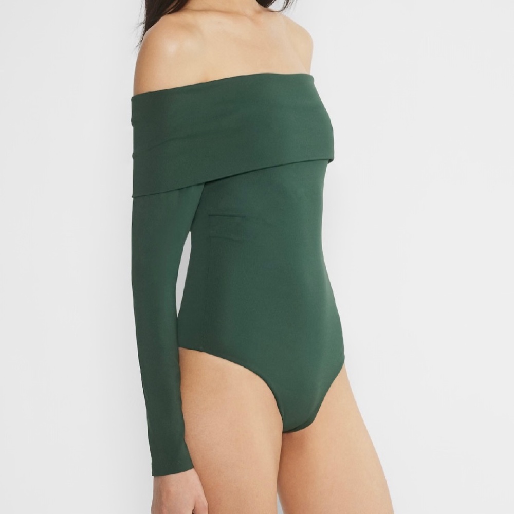 Aritzia Contour Deco Off the Shoulder Bodysuit